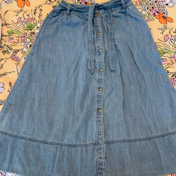 Abercrombie Denim Skirt - Picture 1 of 1